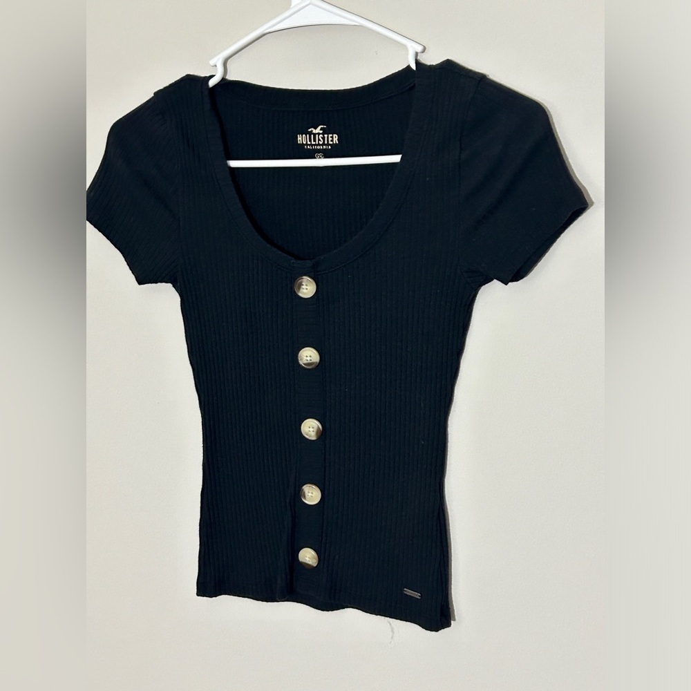 Hollister Casual Black Top